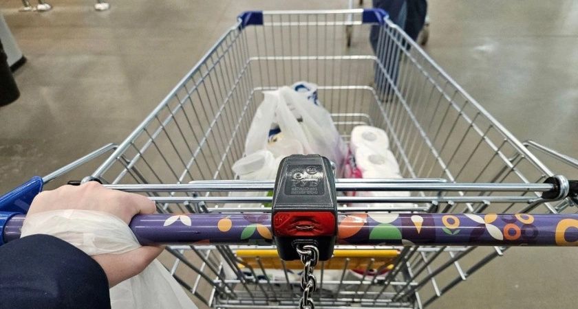 Какие продукты лучше обходить стороной в "Магните" и "Пятерочке" - черный список уже обнародован