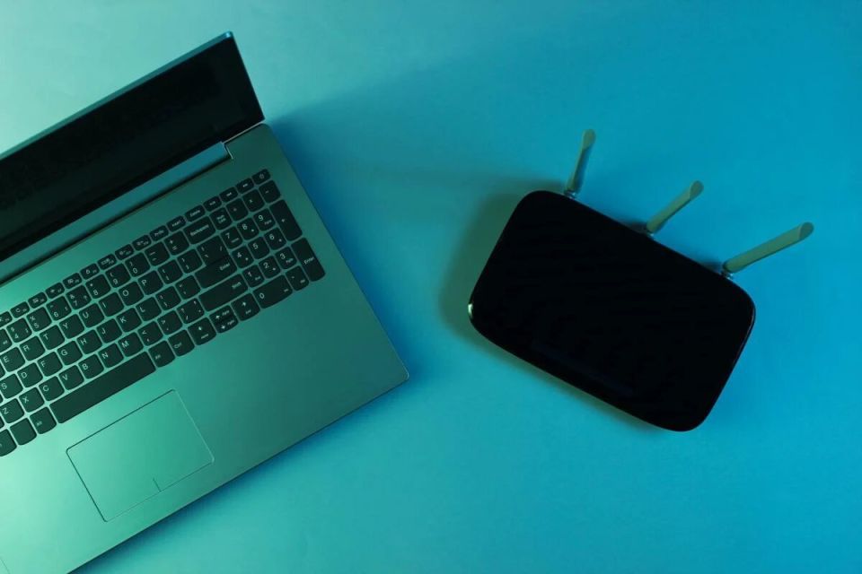   Wi-Fi :    