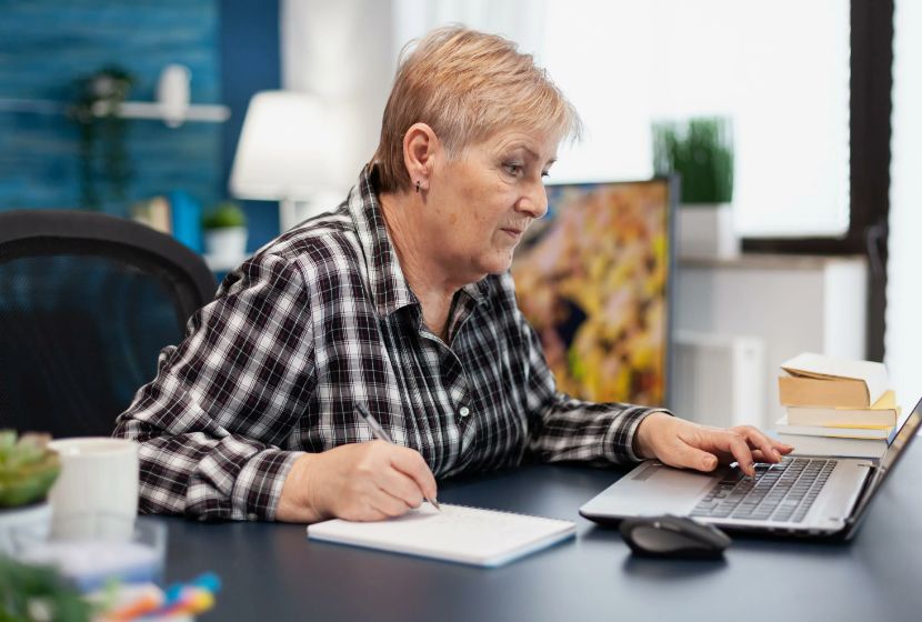 Вторая жизнь на пенсии: как найти работу по душе и при этом дополнить бюджет