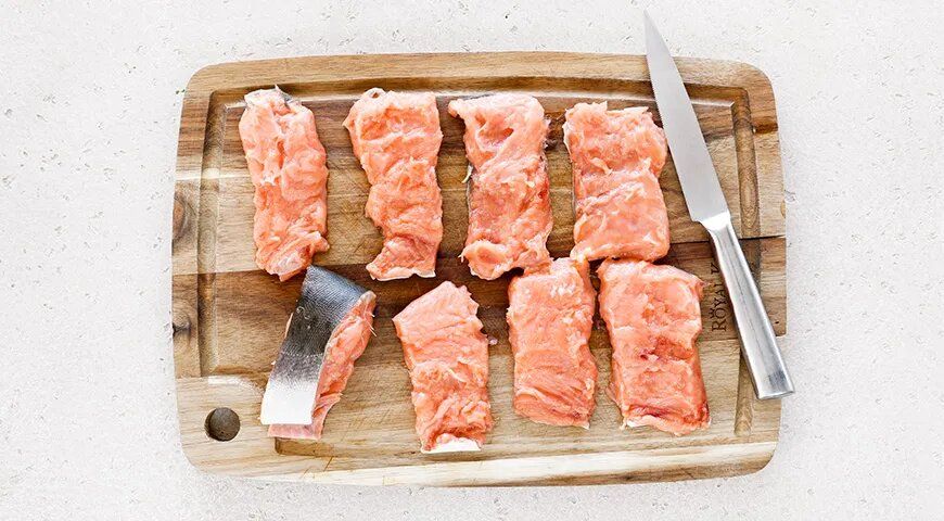 Истинная кулинарная радость: запеченная горбуша с картошкой