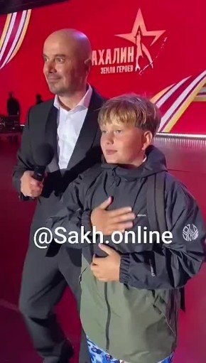      :  ,      3 ,   