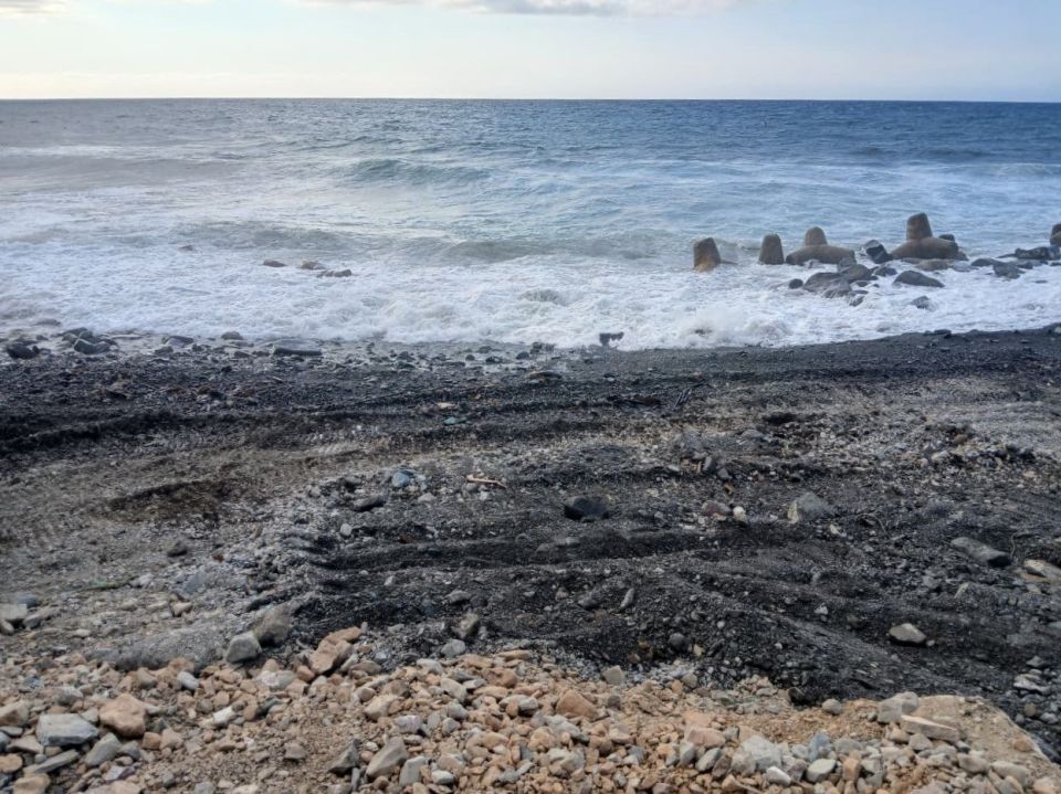 Из акватории Холмска удалили китайское судно Xing Yuan Из акватории Холмска удалили китайское судно Xing Yuan