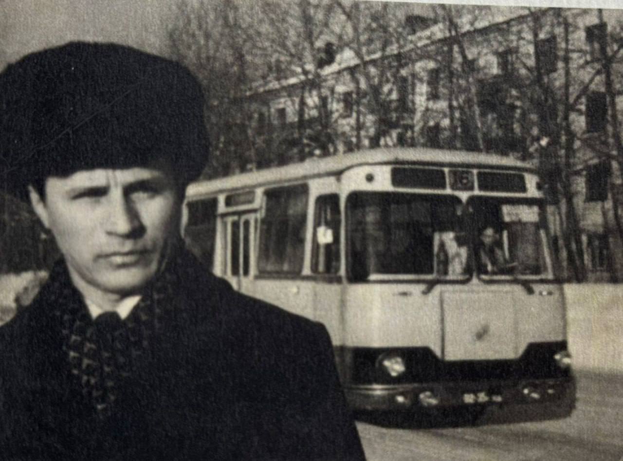 На минутку вернёмся в прошлое На минутку вернёмся в прошлое