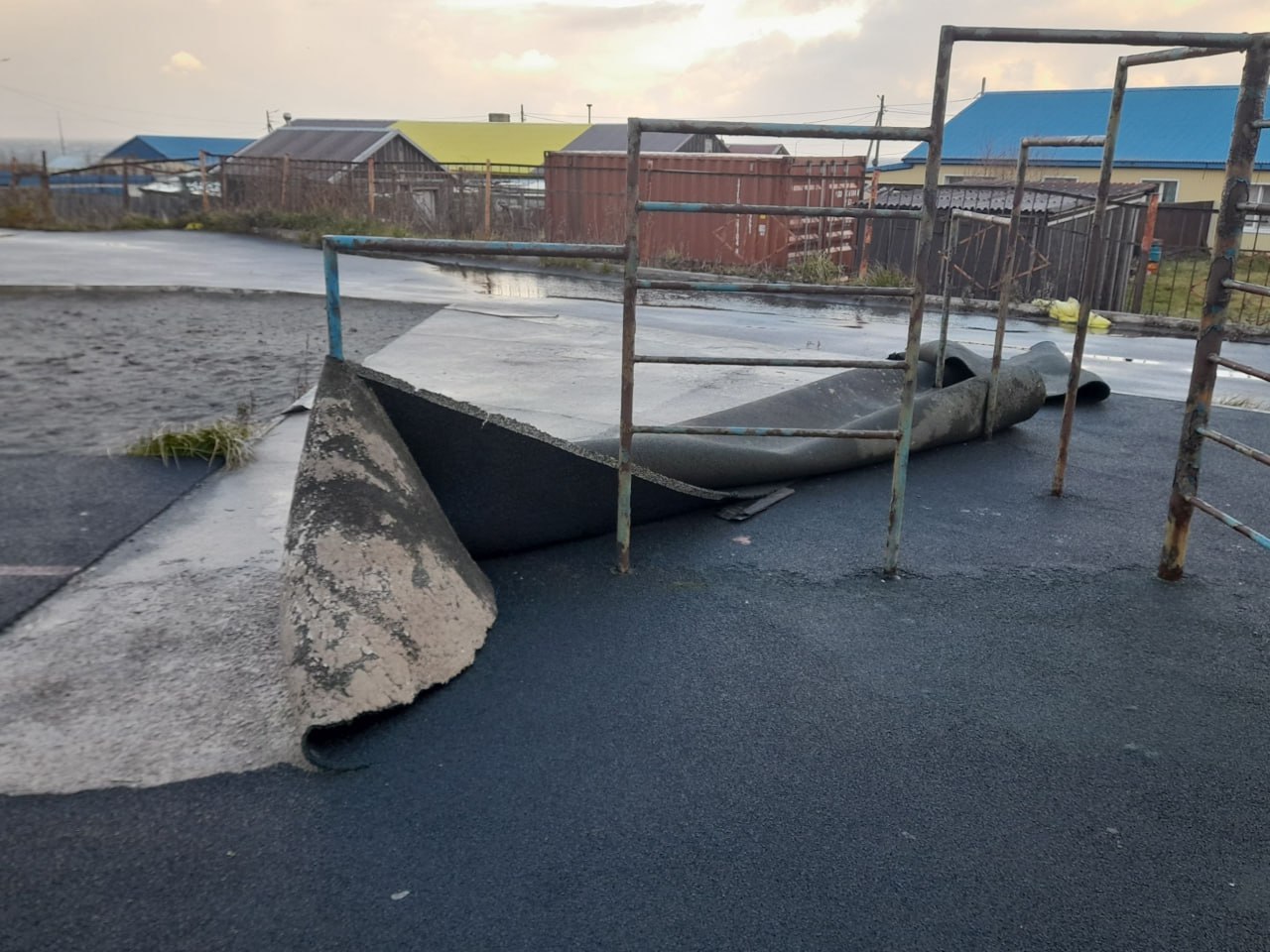 Циклон на Итурупе установил рекорд 2025 года по силе ветра Циклон на Итурупе установил рекорд 2025 года по силе ветра