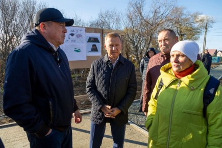 Сергей Надсадин: Сегодня вместе с губернатором Валерием Лимаренко работали в Луговом