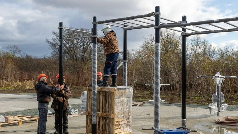 В Луговом появится новая спортивная площадка В Луговом появится новая спортивная площадка