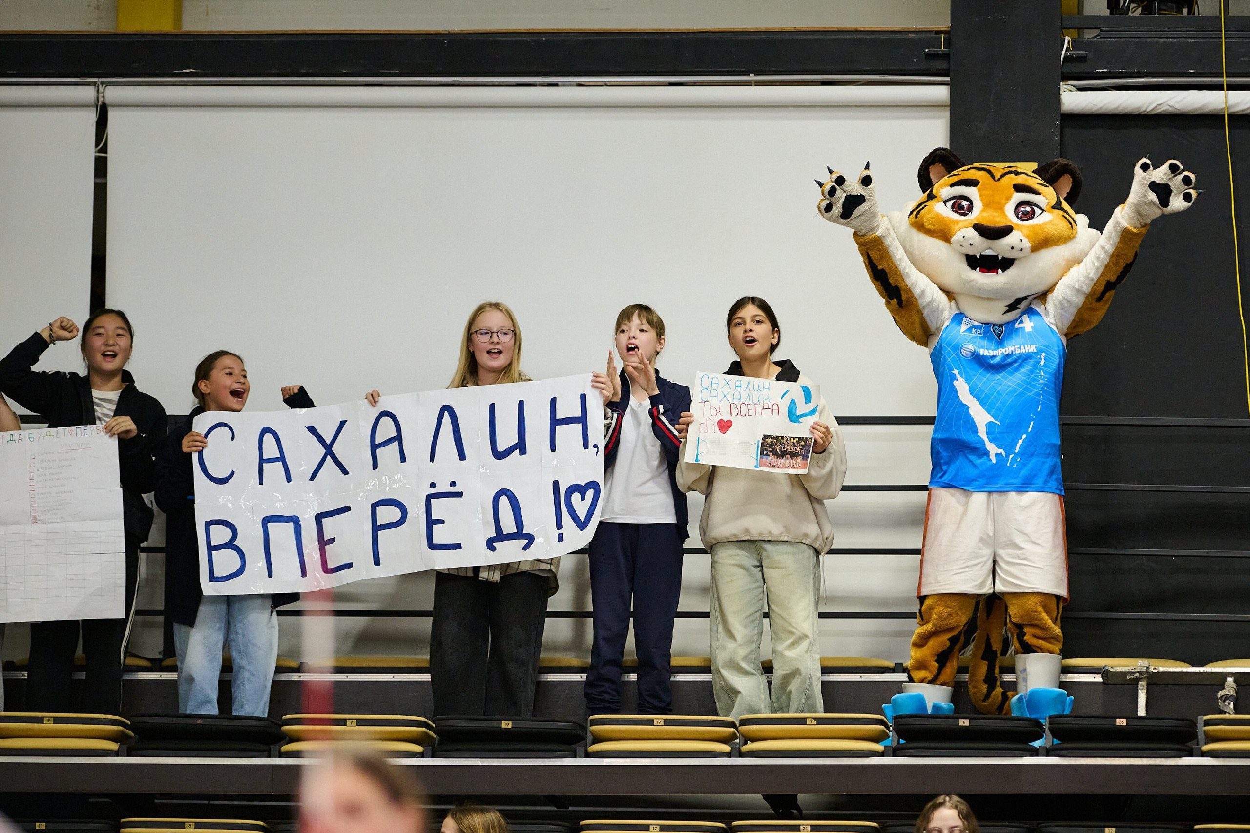 Островная столица приняла второй тур чемпионата России по волейболу среди женских команд Островная столица приняла второй тур чемпионата России по волейболу среди женских команд