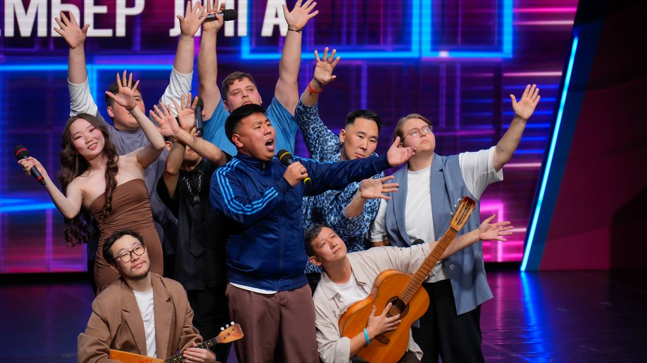 Сахалинские КВНщики триумфально взяли "золото" Премьер-лиги Сахалинские КВНщики триумфально взяли "золото" Премьер-лиги