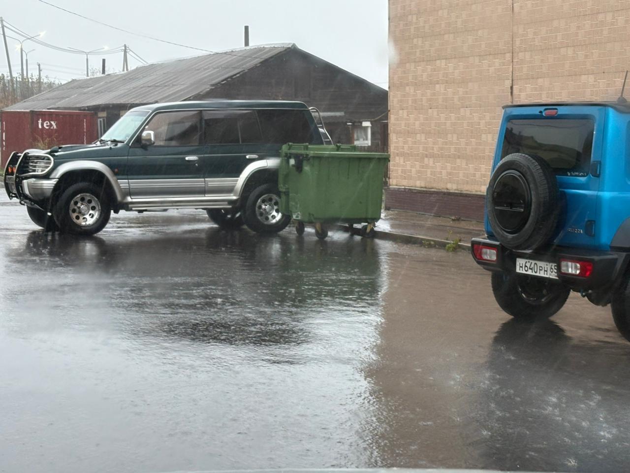 Сильный циклон разыгрался на Кунашире Сильный циклон разыгрался на Кунашире