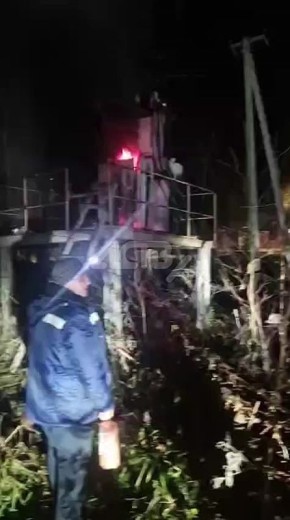 Жители СНТ "Дельфин" в Южно-Сахалинске остались без электричества после аварии на трансформаторе