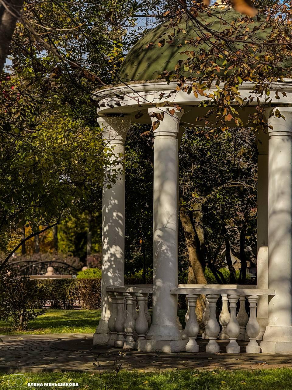 Выходные в ритме Южного. Золотая осень раскрасила наш город в самые тёплые оттенки! Самое время отправиться на прогулку и наполниться её красотой Выходные в ритме Южного. Золотая осень раскрасила наш город в самые тёплые оттенки! Самое время отправиться на прогулку и наполниться её красотой