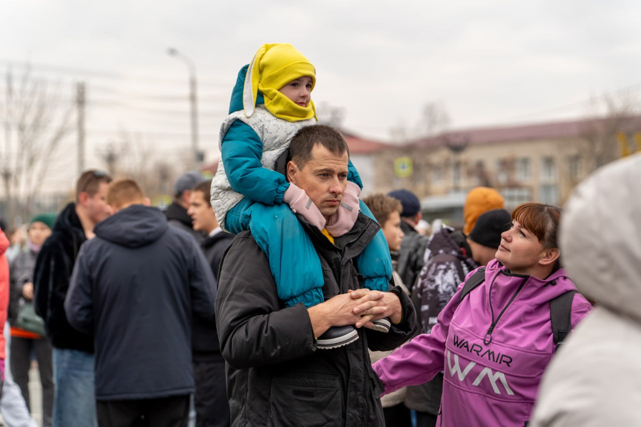Сергей Надсадин: С самого утра наш город одним из первых в стране присоединился к масштабному празднованию Дня народного единства Сергей Надсадин: С самого утра наш город одним из первых в стране присоединился к масштабному празднованию Дня народного единства