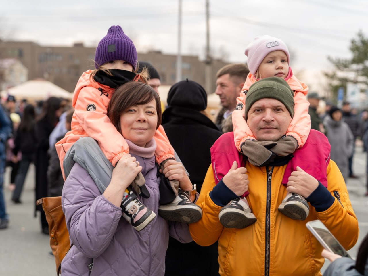 День народного единства объединил тысячи южносахалинцев День народного единства объединил тысячи южносахалинцев