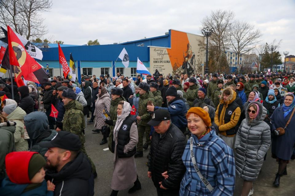 На Сахалине и Курилах отпраздновали День народного единства На Сахалине и Курилах отпраздновали День народного единства