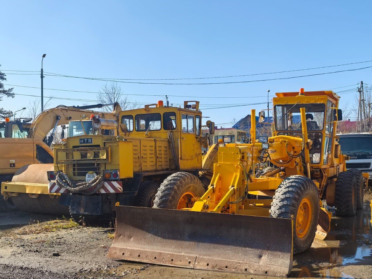 К зиме в Сахалинской области подготовили более 1300 единиц техники К зиме в Сахалинской области подготовили более 1300 единиц техники