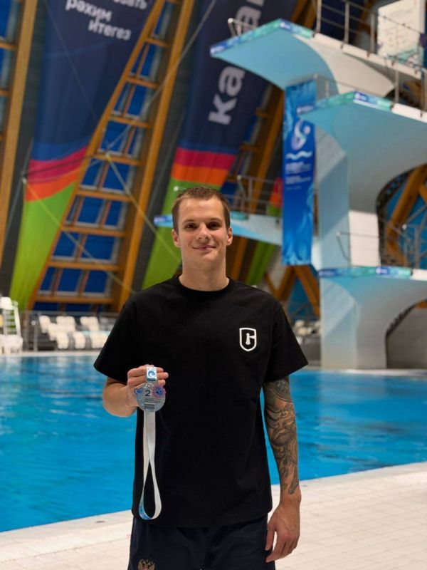 Сахалинцы завоевали награды всех достоинств на соревнованиях по прыжкам в воду в Казани