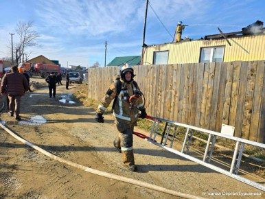 Огнеборцы ликвидировали возгорание в Ногликах
