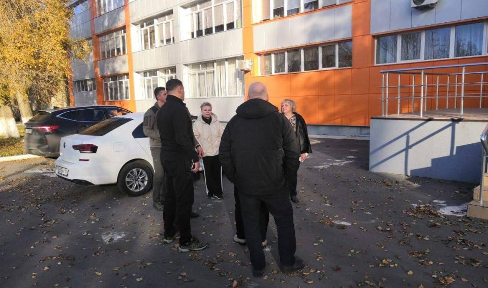 Депутаты Сахалинской областной Думы посетили Донецкую народную республику Депутаты Сахалинской областной Думы посетили Донецкую народную республику