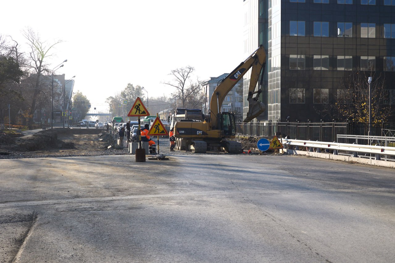 Ремонт первого участка проспекта Мира в Южно-Сахалинске завершат в течение месяца