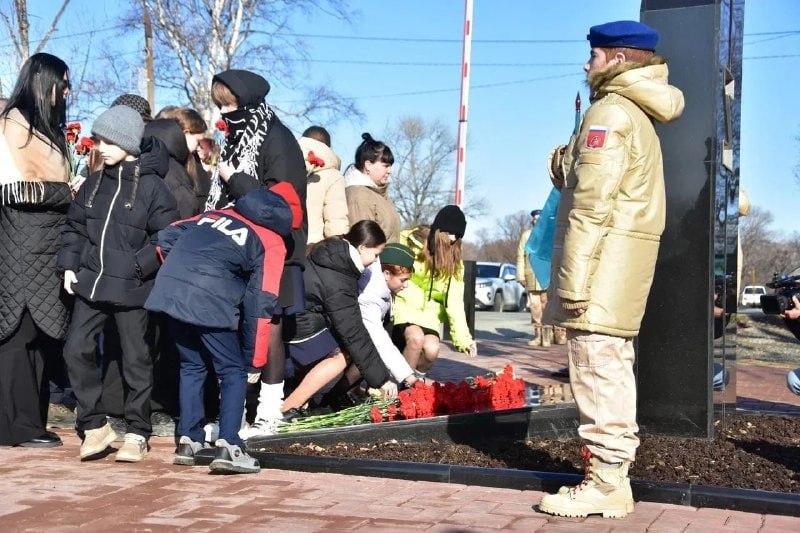 В Соколе увековечили память земляков — участников СВО В Соколе увековечили память земляков — участников СВО