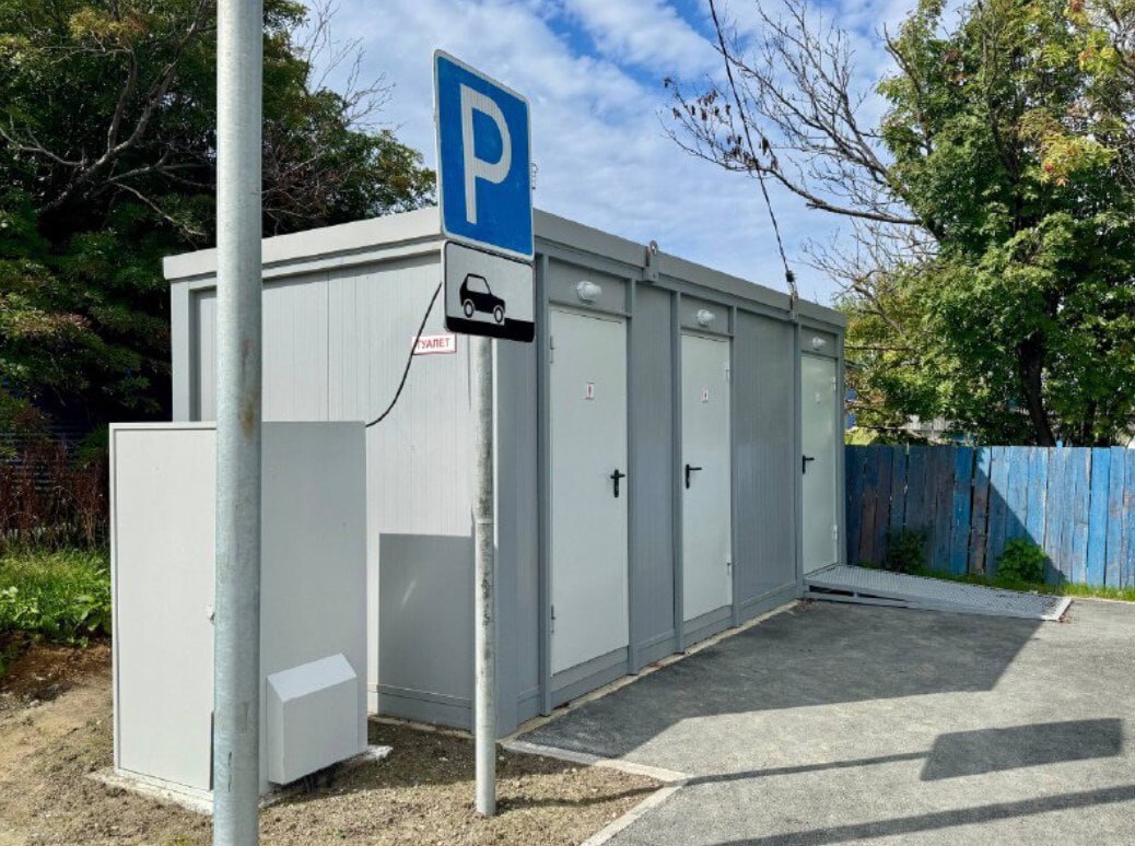 Привокзальные площади в Ногликах и Томари благоустроили Привокзальные площади в Ногликах и Томари благоустроили