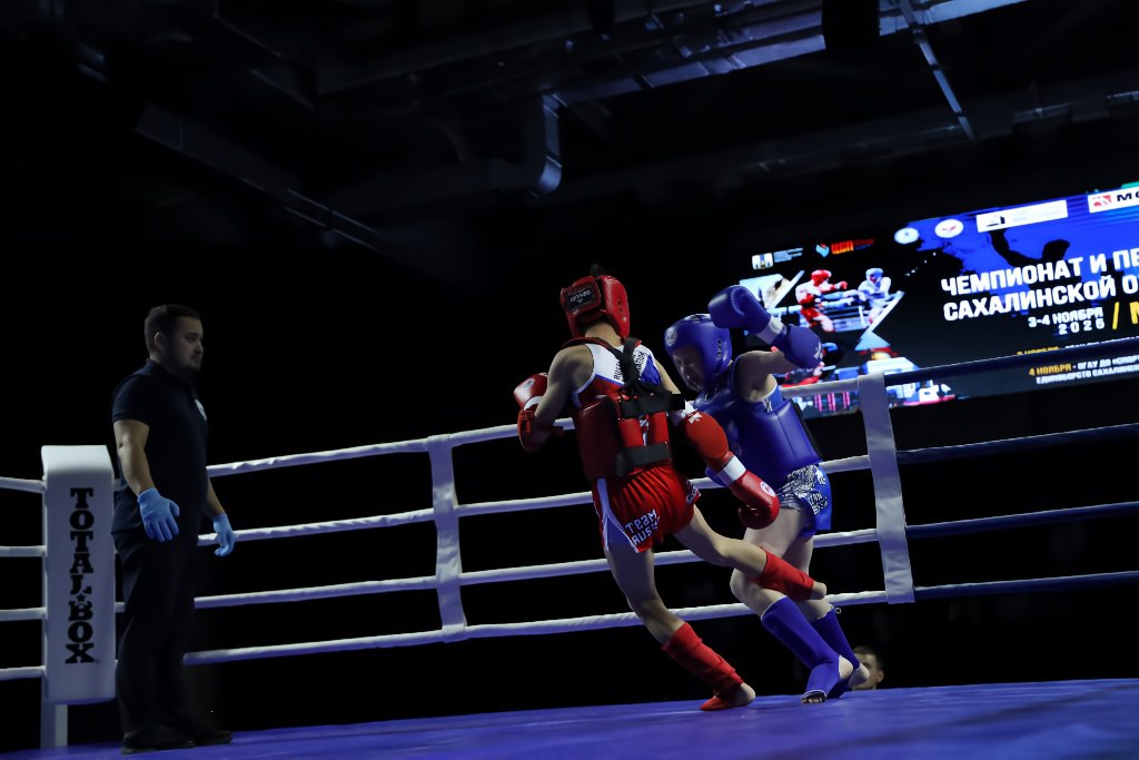 Более 120 бойцов определили сильнейших на областных соревнованиях по муай-тай