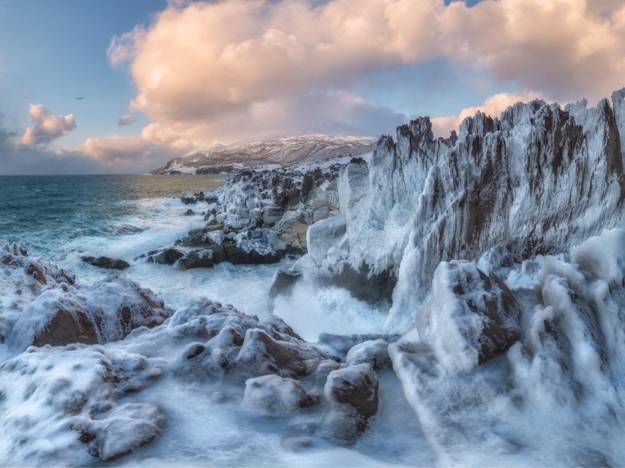 Зимние пейзажи Курильских островов Зимние пейзажи Курильских островов