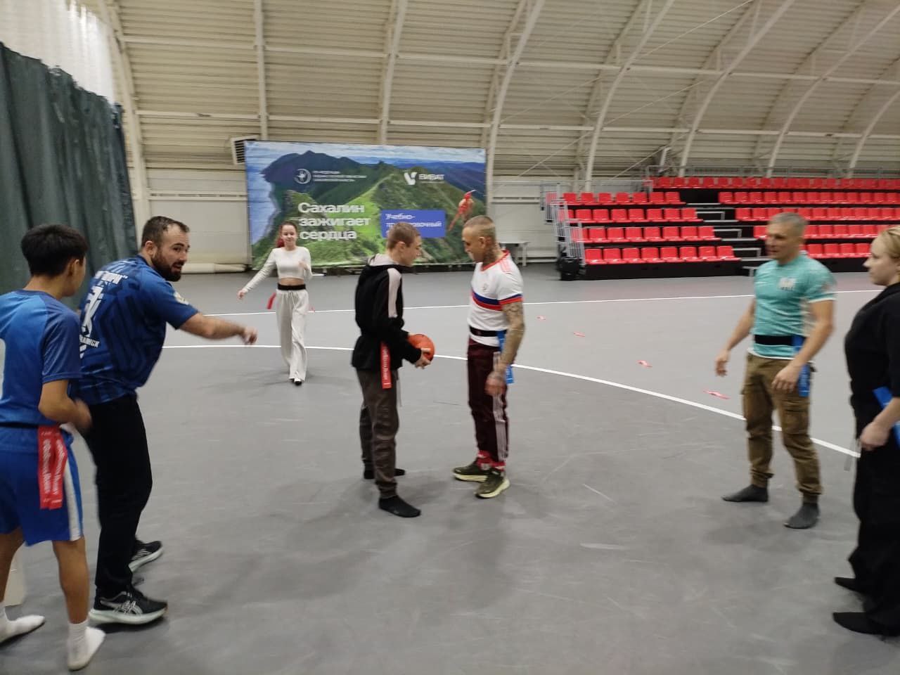 Юные сахалинцы познакомились с рэгби Юные сахалинцы познакомились с рэгби