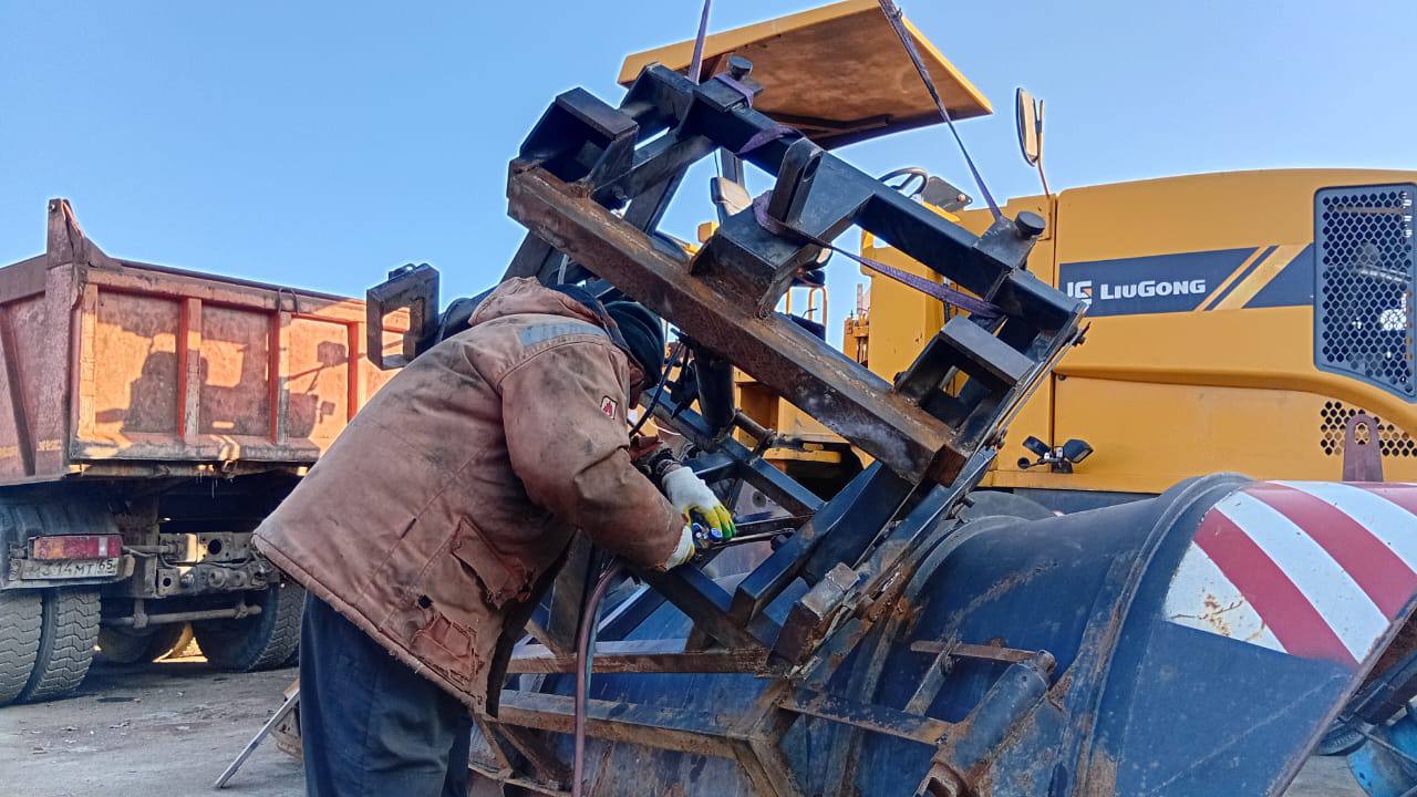 Для островных дорожников наступил «скользкий» сезон Для островных дорожников наступил «скользкий» сезон