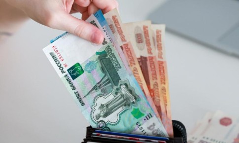 Мать заплатит 45 тысяч рублей воспитателю за скандал в детсаду Долинска