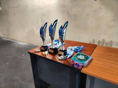 ДОБРОГО САХАЛИНСКОГО УТРА ЖЕЛАЮТ ВАМ НАШИ СПОРТСМЕНЫ