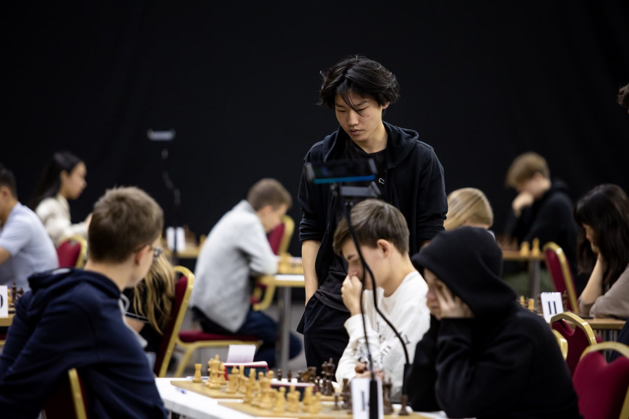 Медалистами первенства ДФО стали семь сахалинских шахматистов Медалистами первенства ДФО стали семь сахалинских шахматистов