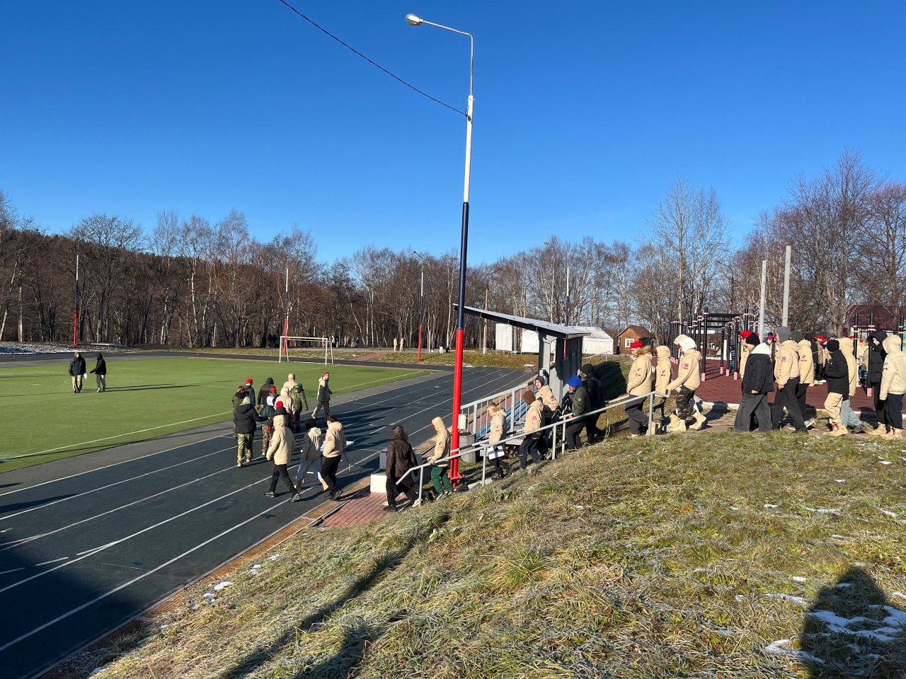 Юнармейцы прошли испытания по физподготовке и первой помощи Юнармейцы прошли испытания по физподготовке и первой помощи