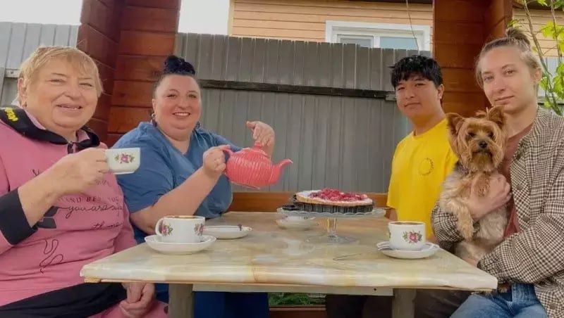 Творчество — это у них семейное: сахалинцы Стафеевы-Маннами участвуют во всероссийском конкурсе Творчество — это у них семейное: сахалинцы Стафеевы-Маннами участвуют во всероссийском конкурсе