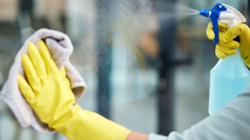 Вымыть окна до блеска поможет одно средство: и разводы не дадут о себе знать