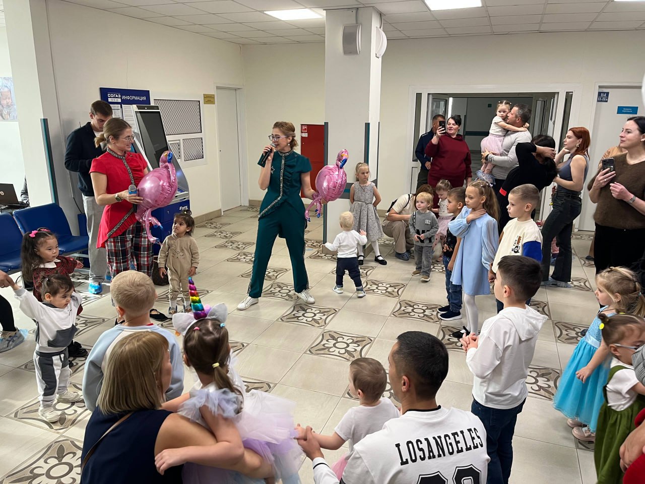 Перинатальный центр Южно-Сахалинска отметил День недоношенного ребенка Перинатальный центр Южно-Сахалинска отметил День недоношенного ребенка