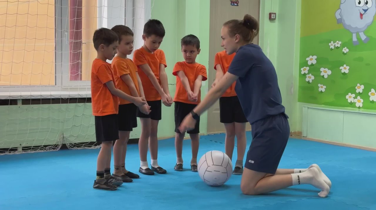 Посетили юных волейболистов с мастер-классом
