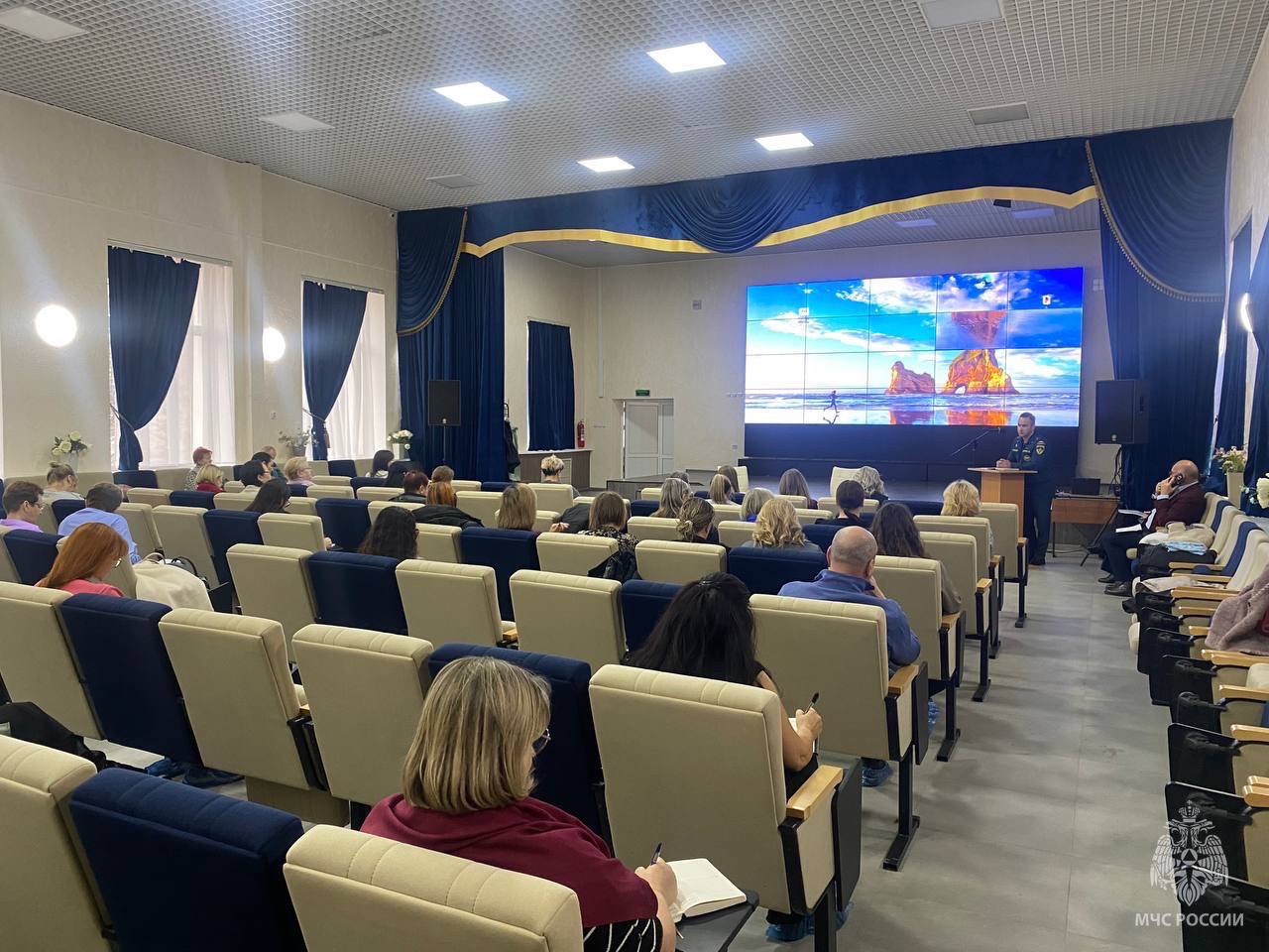 Инспекторы ГПН встретились с заведующими детских садов Инспекторы ГПН встретились с заведующими детских садов