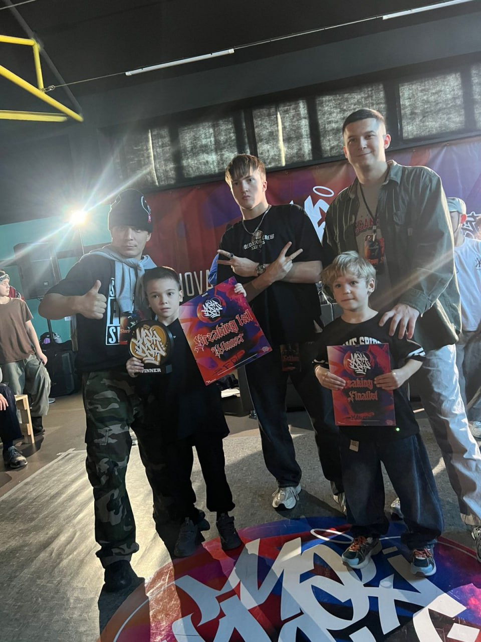 Золотые и серебряные медали завоевали сахалинцы на чемпионате по брейкингу “MayDay”