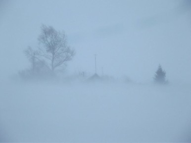 В Тымовском районе закрыли для движения автотранспорта участок трассы Южно-Сахалинск - Оха
