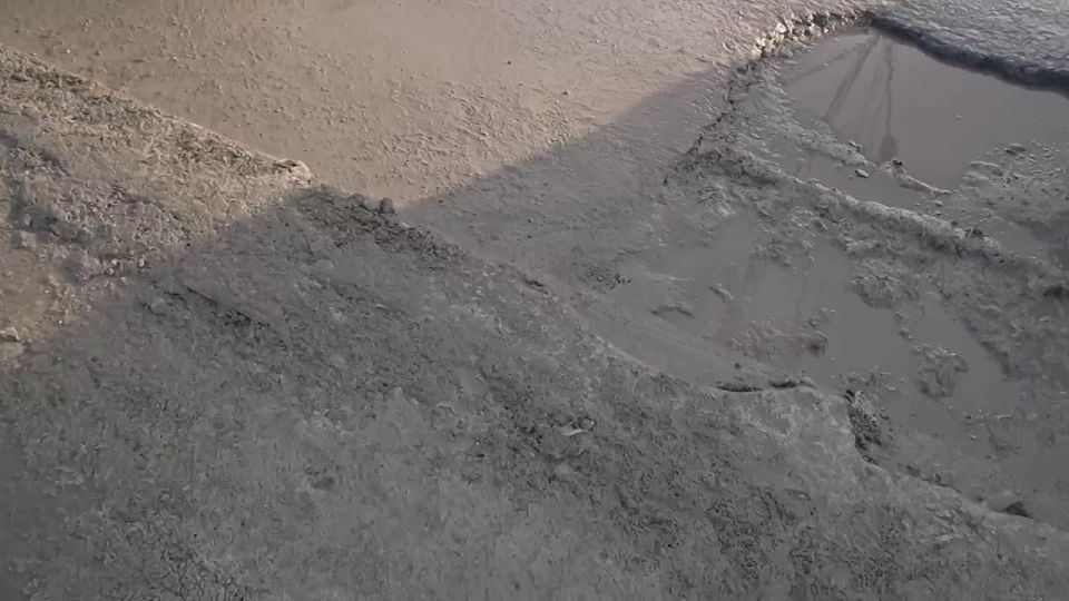 Сергей Надсадин: Сейчас вечером выехал на ул.Сахалинскую. Потребовал незамедлительно принять меры по устранению утечки