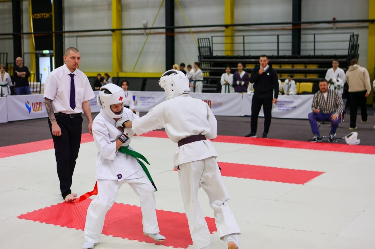 На Сахалине определили победителей областных соревнований по киокусинкай На Сахалине определили победителей областных соревнований по киокусинкай