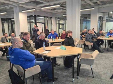 Елена Касьянова провела лекцию для ветеранов СВО в рамках кадровой программы «Герои Сахалина и Курил»