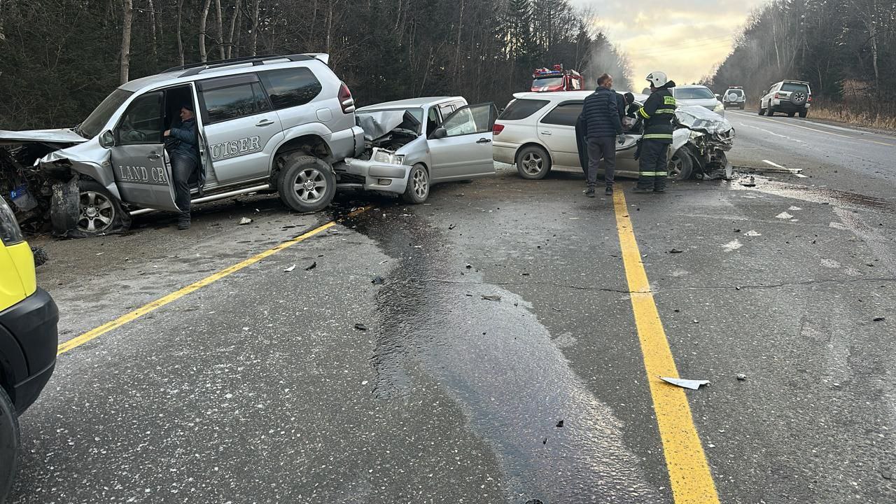 #нампишут. Между Соловьевкой и Дачным страшное ДТП #нампишут. Между Соловьевкой и Дачным страшное ДТП