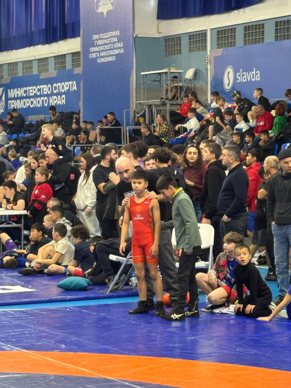 Сахалинские борцы завоевали 15 медалей на Кубке Губернатора Приморского края Сахалинские борцы завоевали 15 медалей на Кубке Губернатора Приморского края