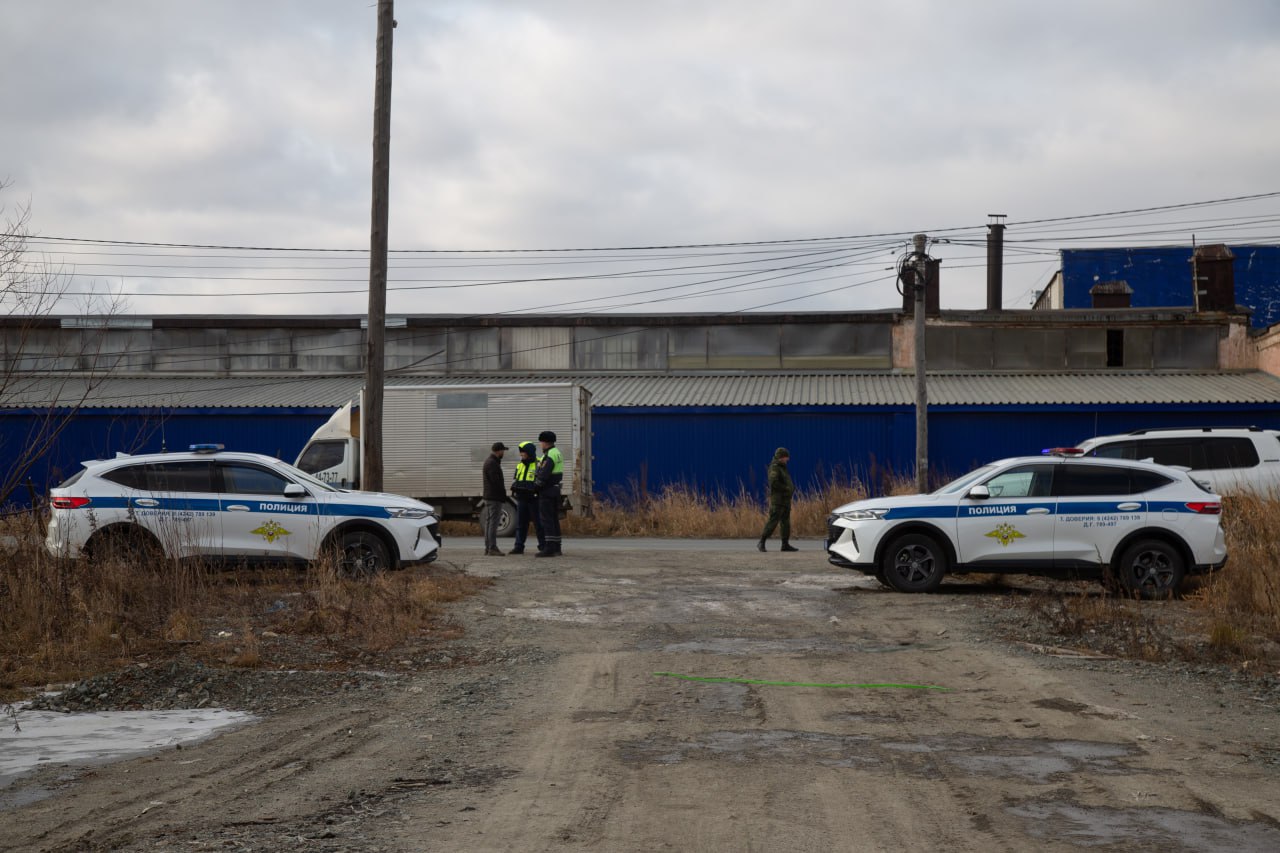 Полиция Сахалина приняла участие в антитеррористических учениях Полиция Сахалина приняла участие в антитеррористических учениях