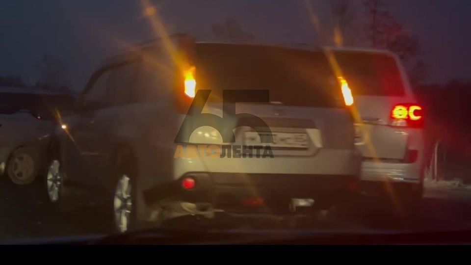 Столкнулись семь автомобилей: крупная авария произошла на трассе Южно-Сахалинск — Оха