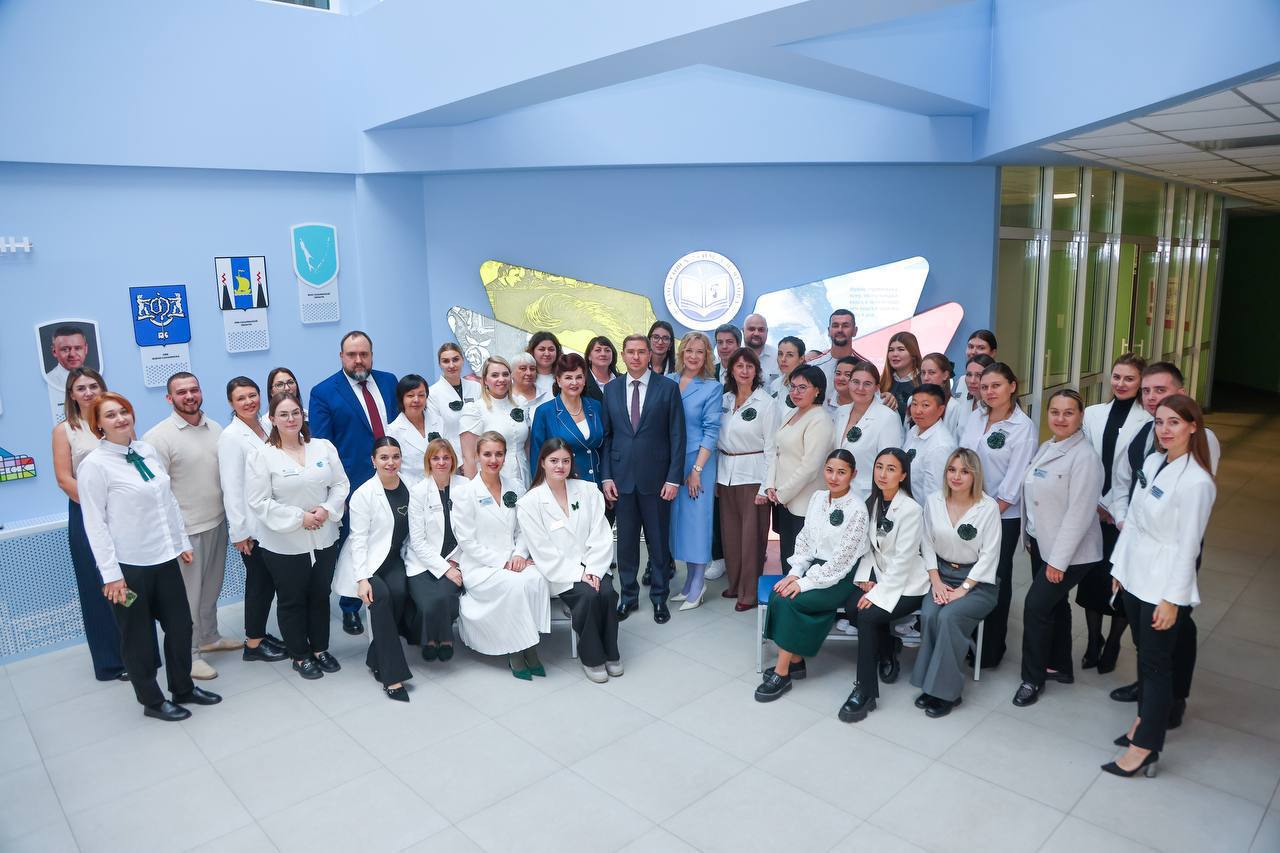 Парламентарии обсудили состояние образовательной среды и стратегии подготовки специалистов для аграрного сектора Сахалина Парламентарии обсудили состояние образовательной среды и стратегии подготовки специалистов для аграрного сектора Сахалина