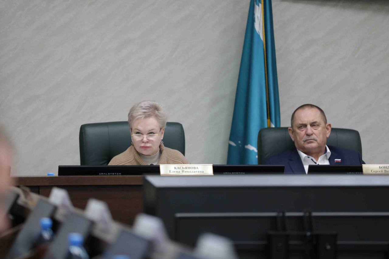 Переработка мусора и уход за воинскими захоронениями – главные темы заседания Совета председателей в областной Думе Переработка мусора и уход за воинскими захоронениями – главные темы заседания Совета председателей в областной Думе