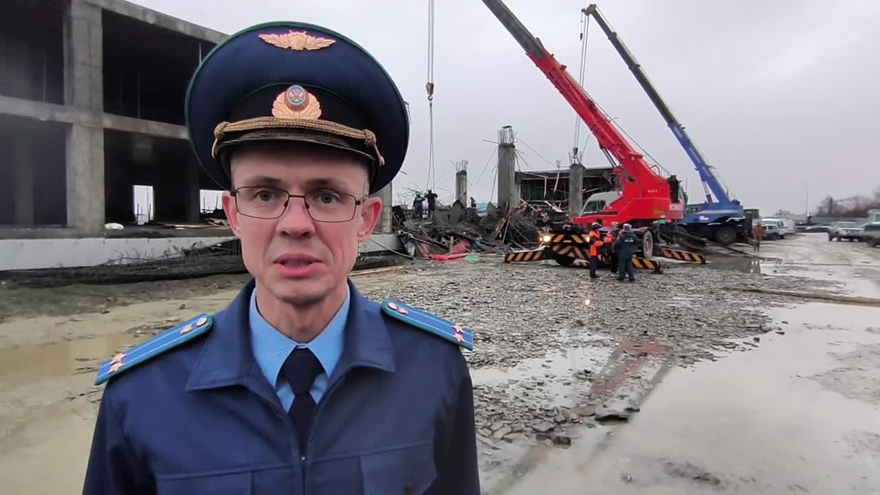 Комментирует и.о. прокурора города Южно-Сахалинска Леонид Усов